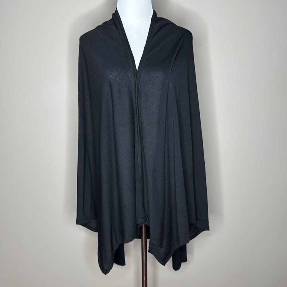 Fashion Love womens long sleeved cardigan sweater wrap black size L.